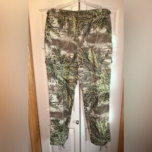 Cabela's Realtree Max-1 Camo Cargo Pants with drawstring ankle ties